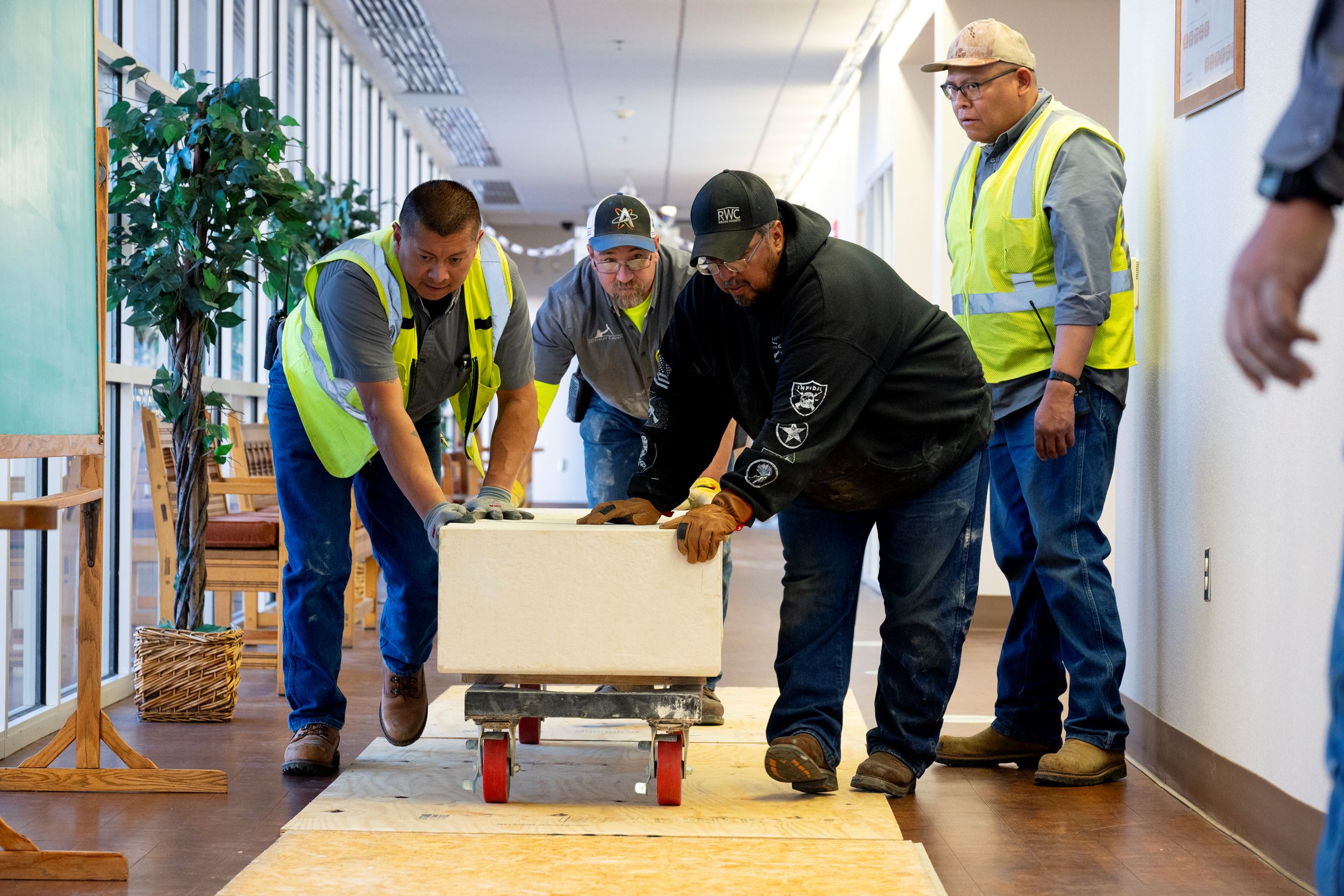Art in Public Places Project at the McKinley County Courthouse Rotunda